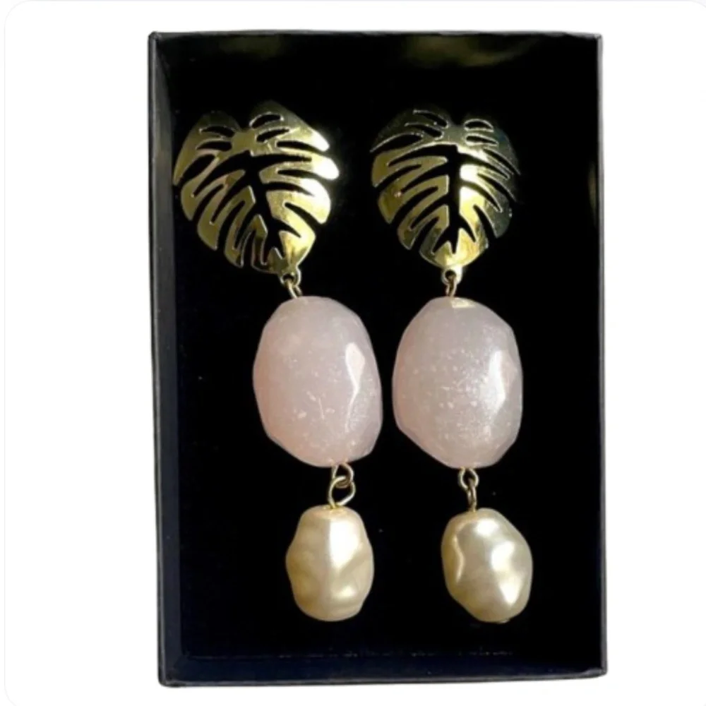 Neiman Marcus elegant gold